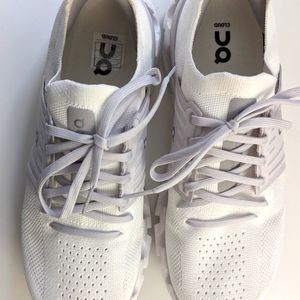 Women's On cloud Cloudswift 3 9.5 Frost White